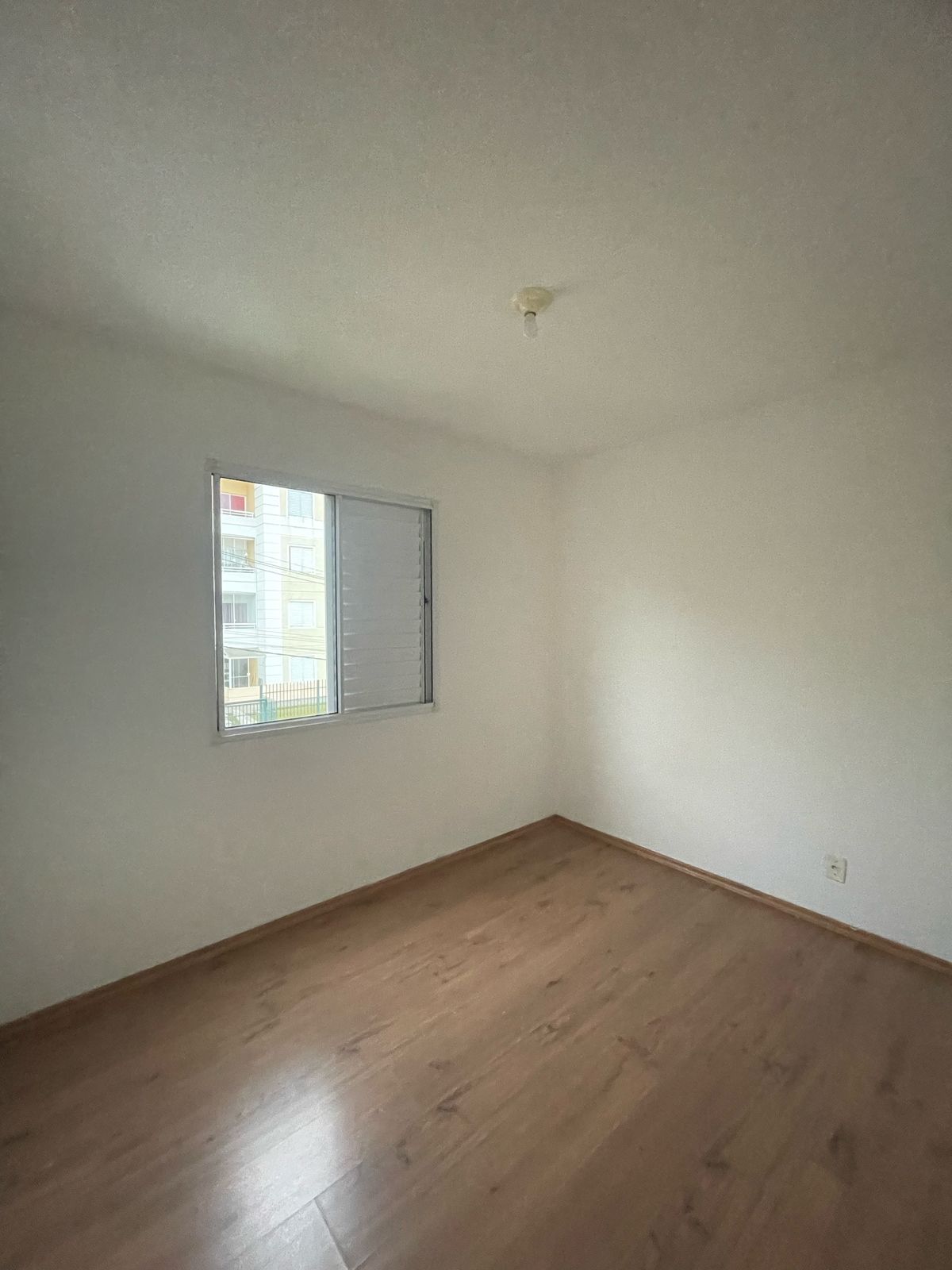 Apartamento 2 Dormitórios -  Condomínio Valle Verde - Jardim Isis - Cotia/SP