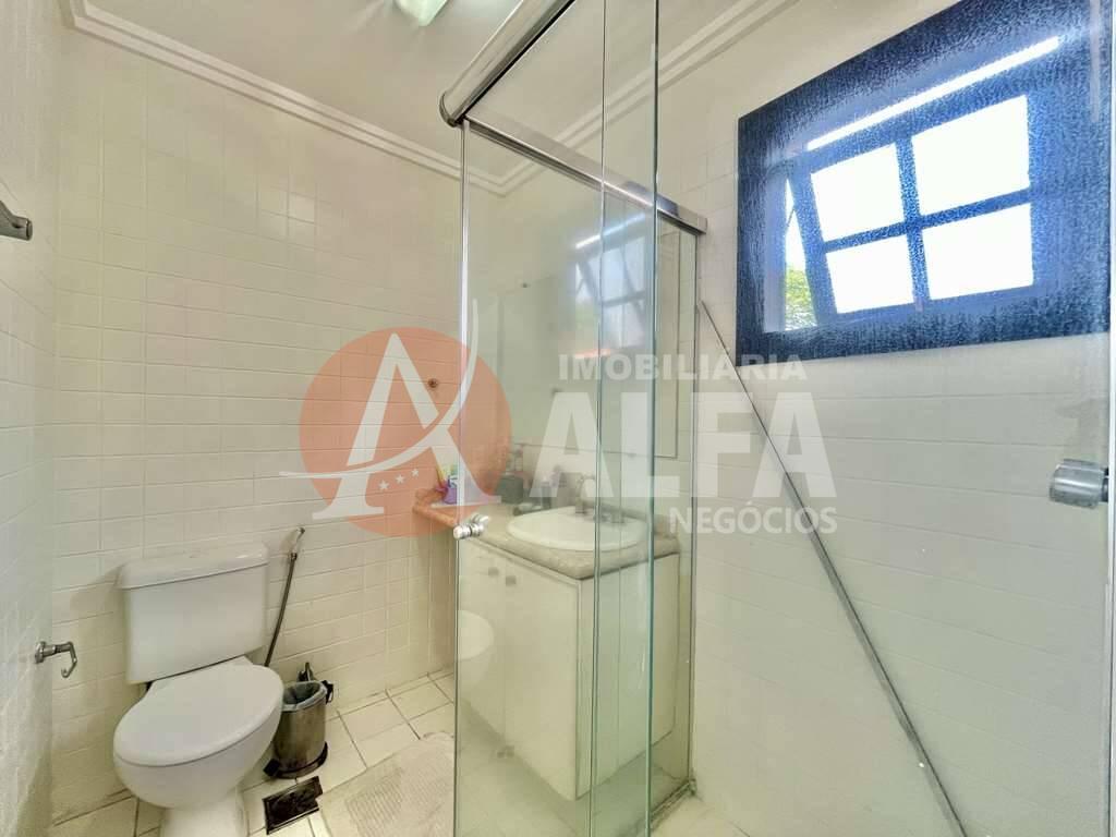 Casa à venda com 4 quartos, 250m² - Foto 6