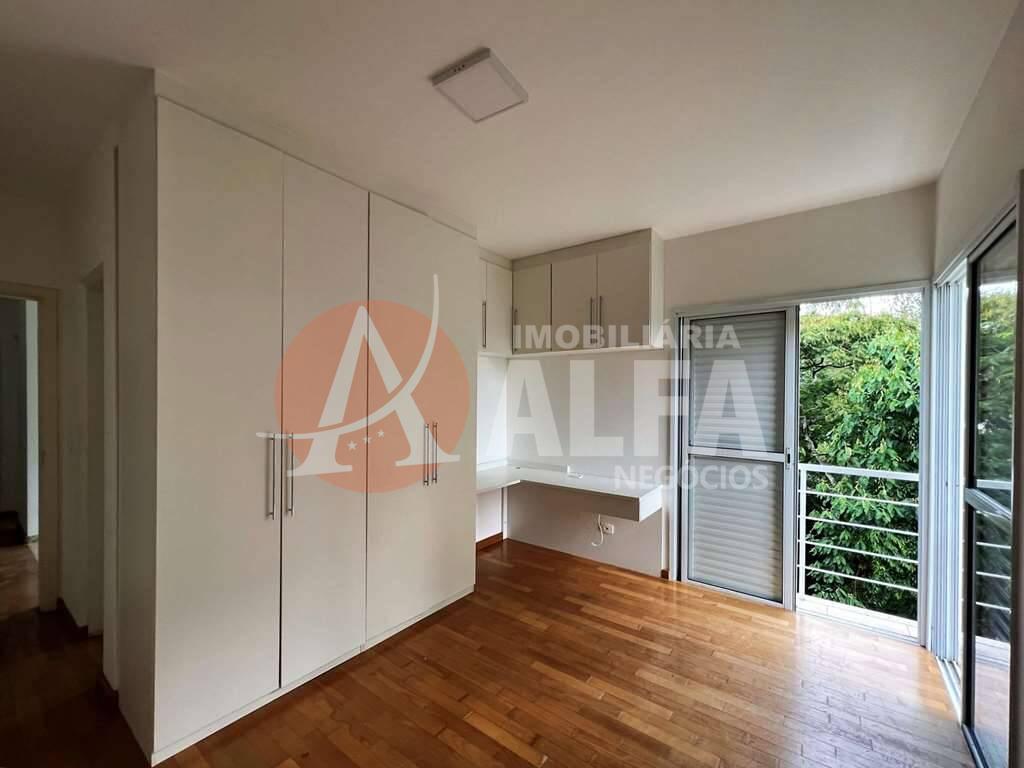 Casa à venda com 4 quartos, 380m² - Foto 21