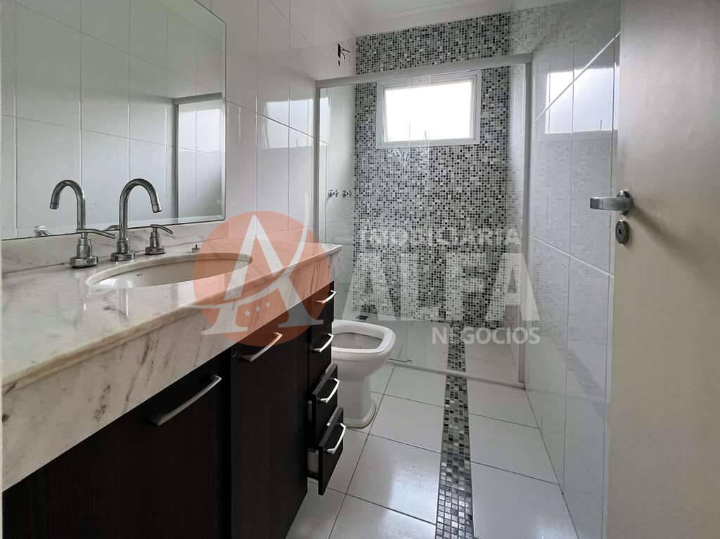 Casa à venda com 4 quartos, 380m² - Foto 18