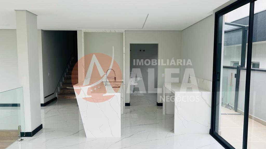 Casa à venda com 4 quartos, 272m² - Foto 37