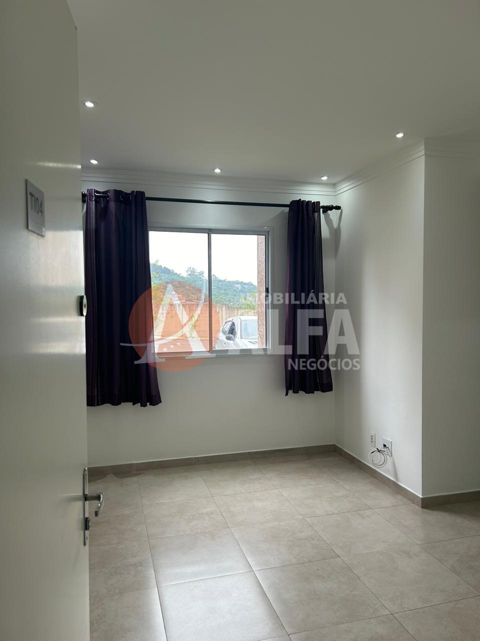 Apartamento à venda com 2 quartos, 45m² - Foto 2