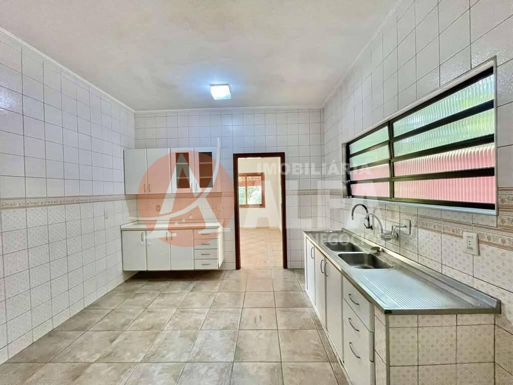 Casa à venda com 5 quartos, 360m² - Foto 27