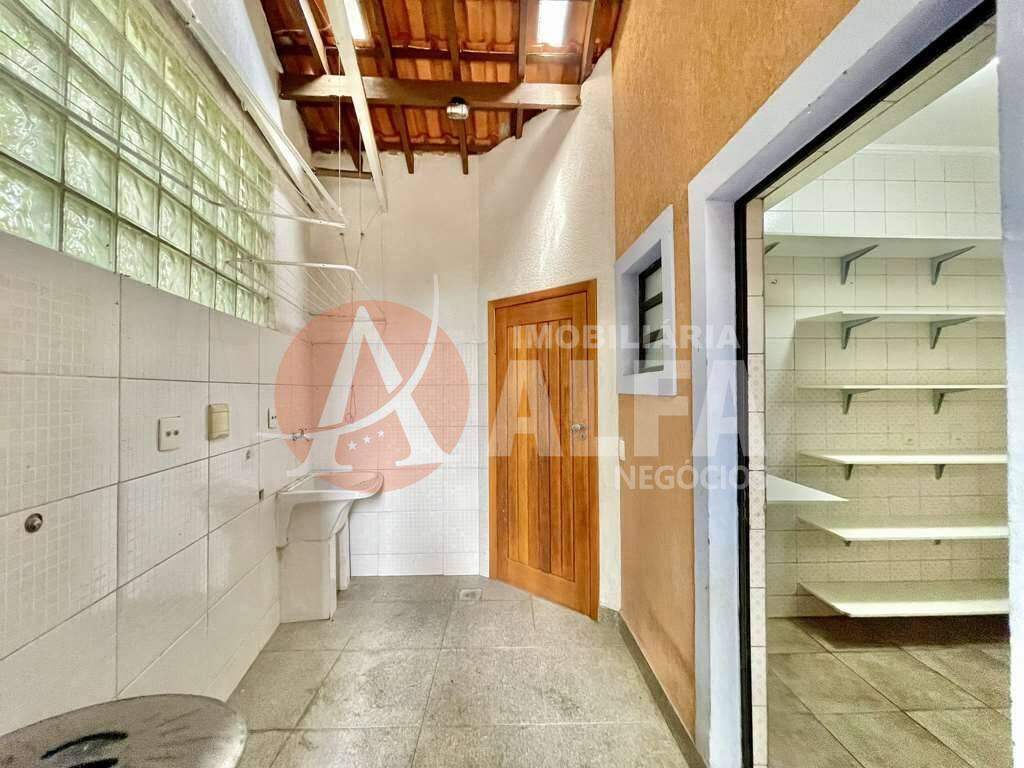 Casa à venda com 5 quartos, 360m² - Foto 24