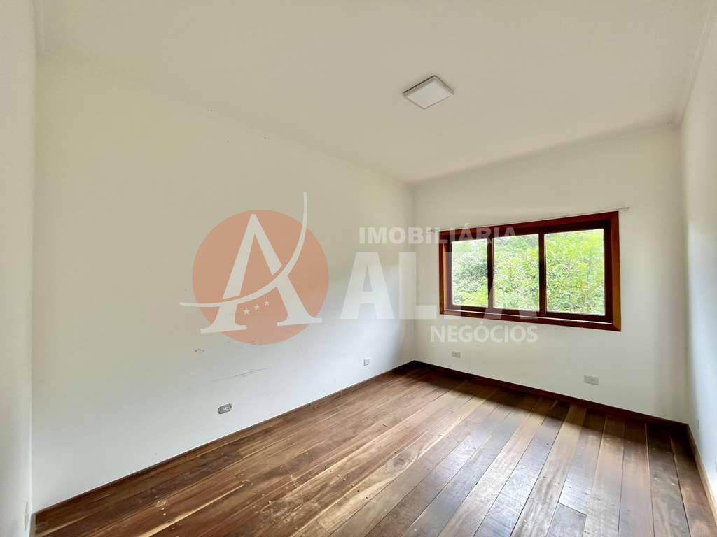 Casa à venda com 5 quartos, 360m² - Foto 12