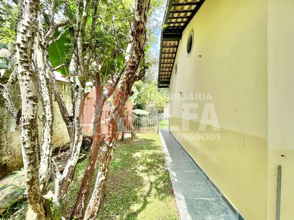 Casa à venda com 4 quartos - Foto 4