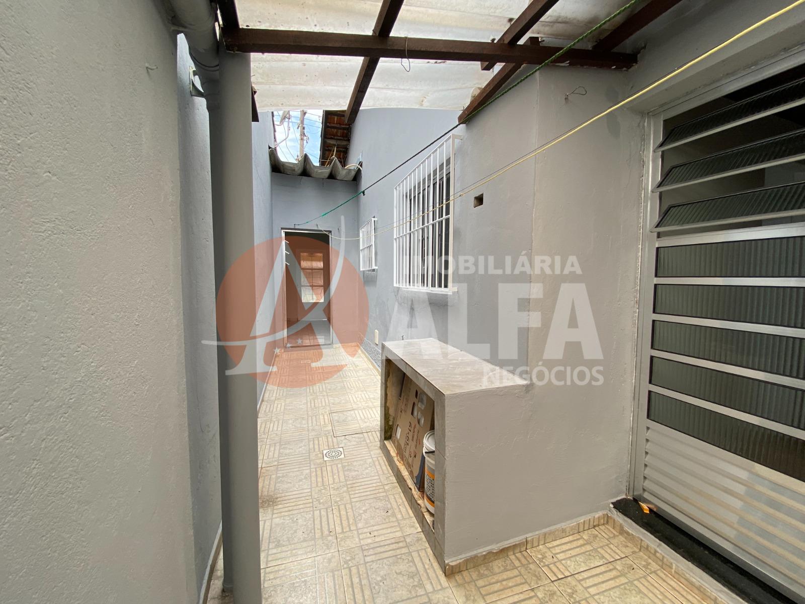 Casa à venda com 2 quartos, 111m² - Foto 11