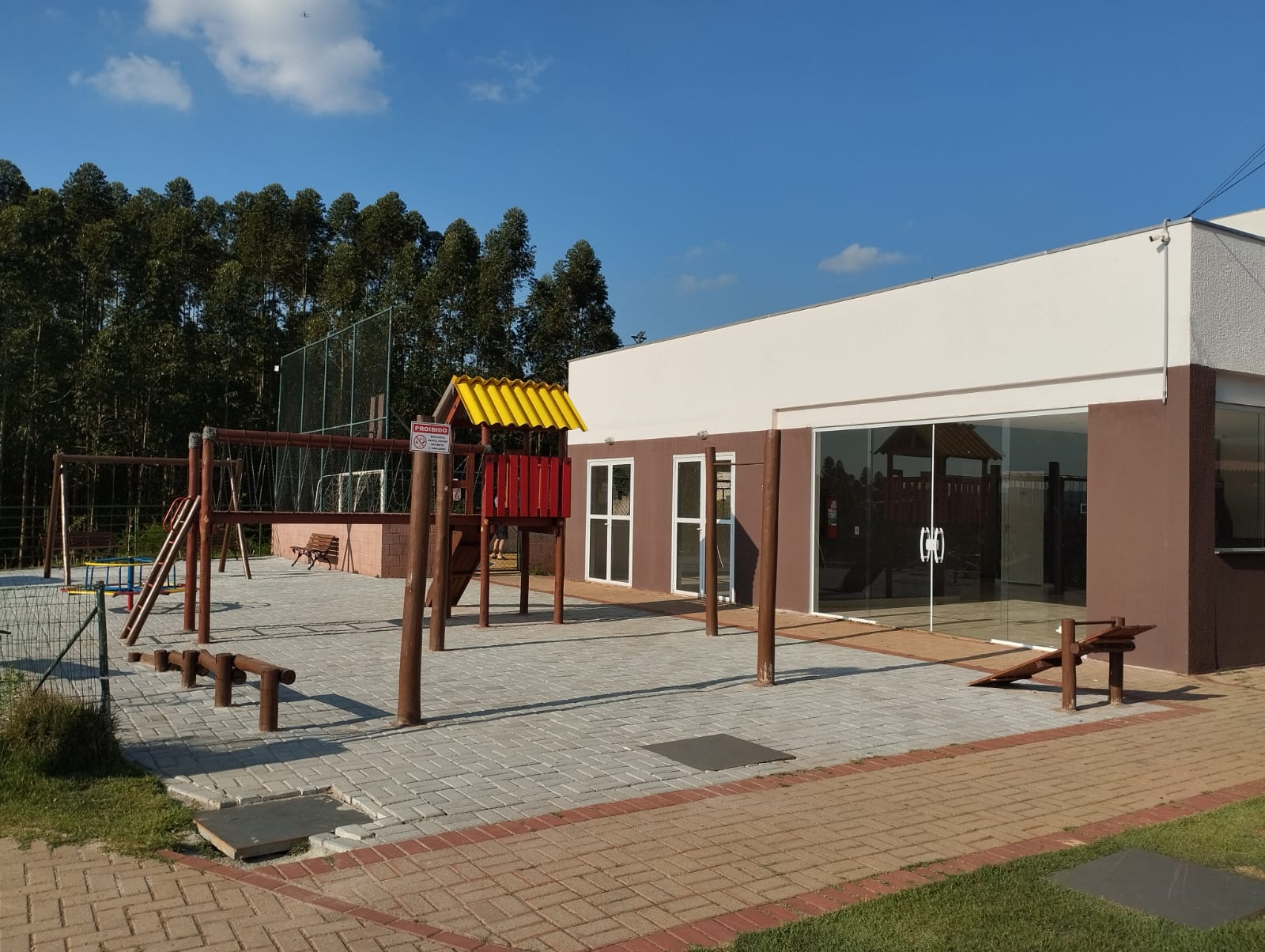Linda casa com 02 Quartos em Condomínio Residencial Villa Aguassaí - Água Espraiada - Cotia/SP