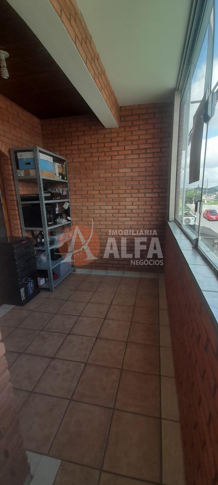 Sala comercial 38m² - Vila Santo Antônio do Portão - Cotia/SP