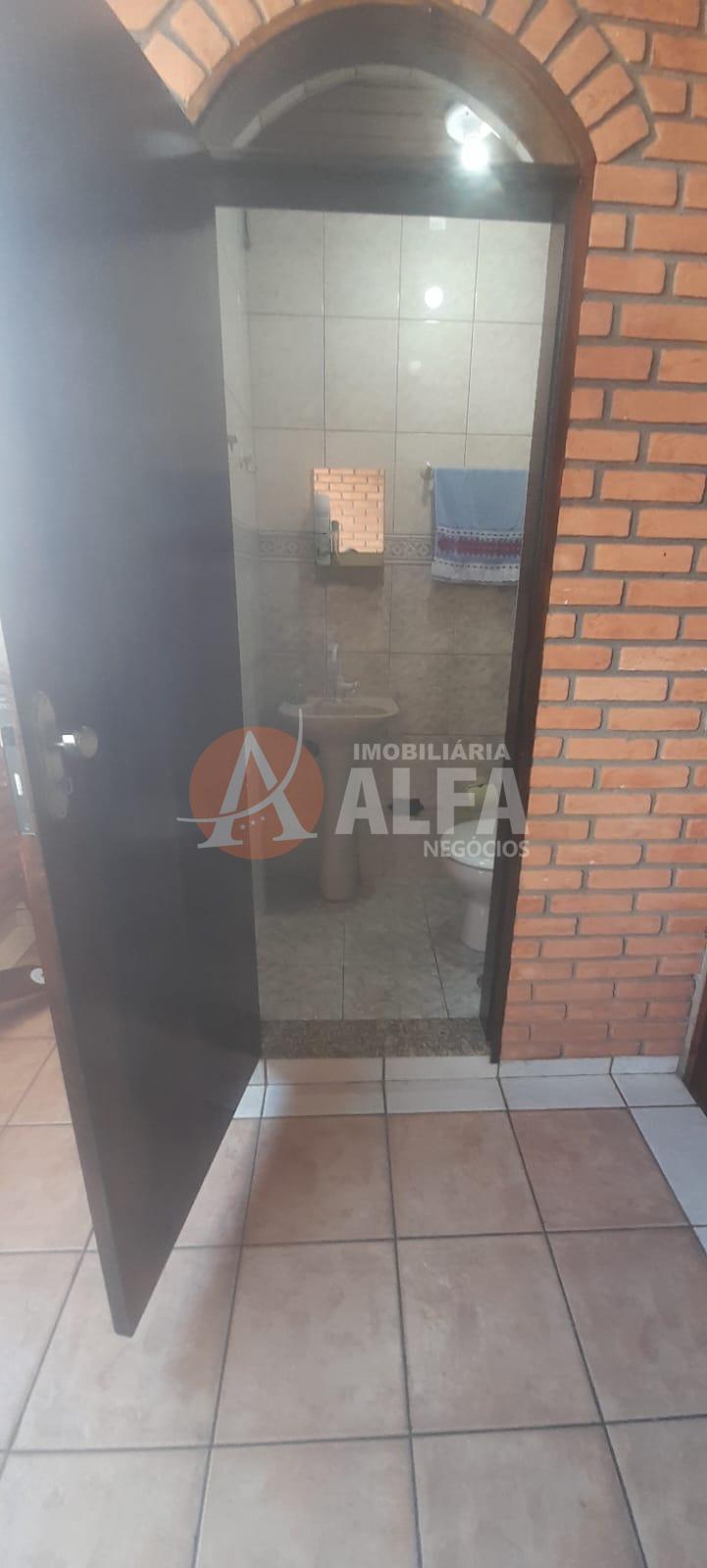 Sala comercial 38m² - Vila Santo Antônio do Portão - Cotia/SP