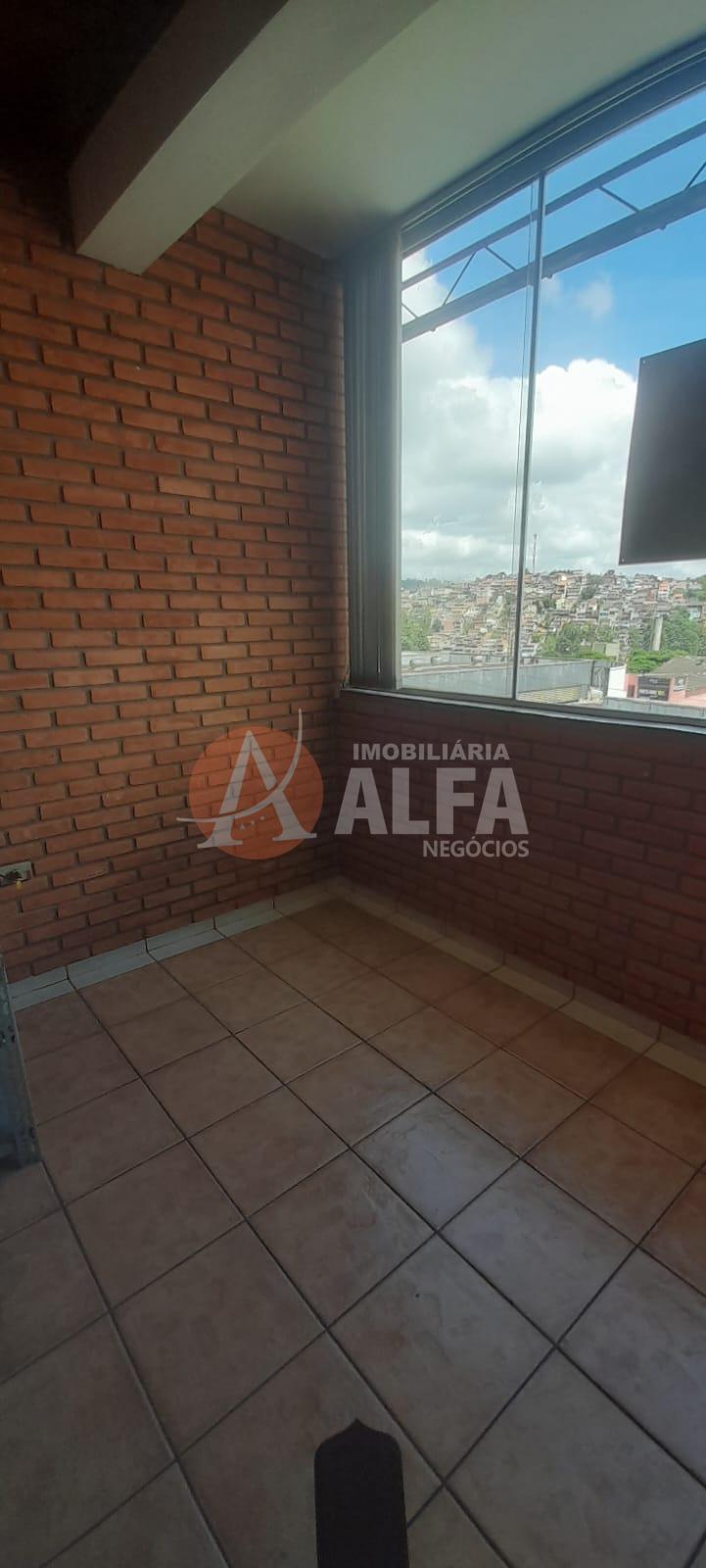 Sala comercial 38m² - Vila Santo Antônio do Portão - Cotia/SP