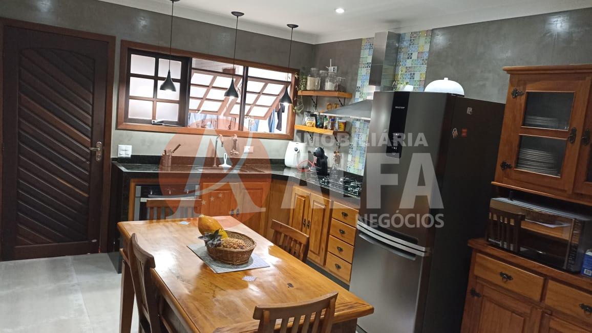 Casa à venda com 3 quartos, 174m² - Foto 20