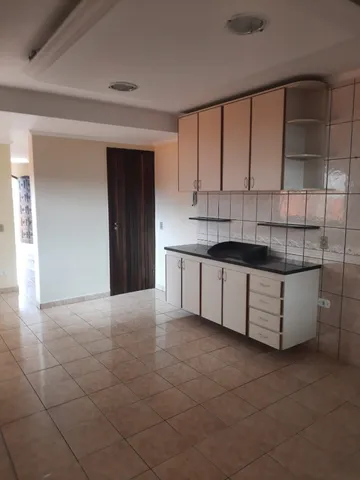 Casa à venda com 3 quartos, 225m² - Foto 8