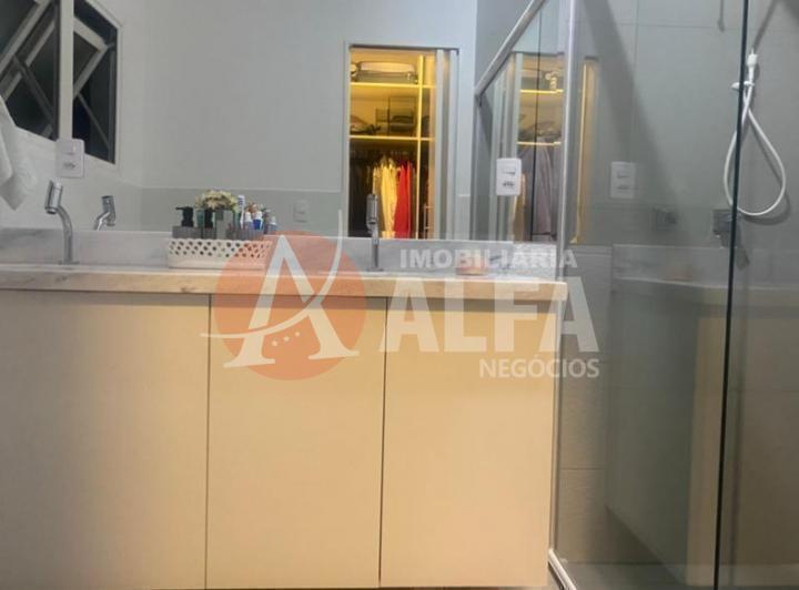 Casa à venda com 4 quartos, 176m² - Foto 37