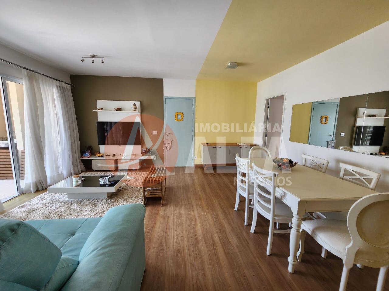 Apartamento à venda com 3 quartos, 107m² - Foto 2