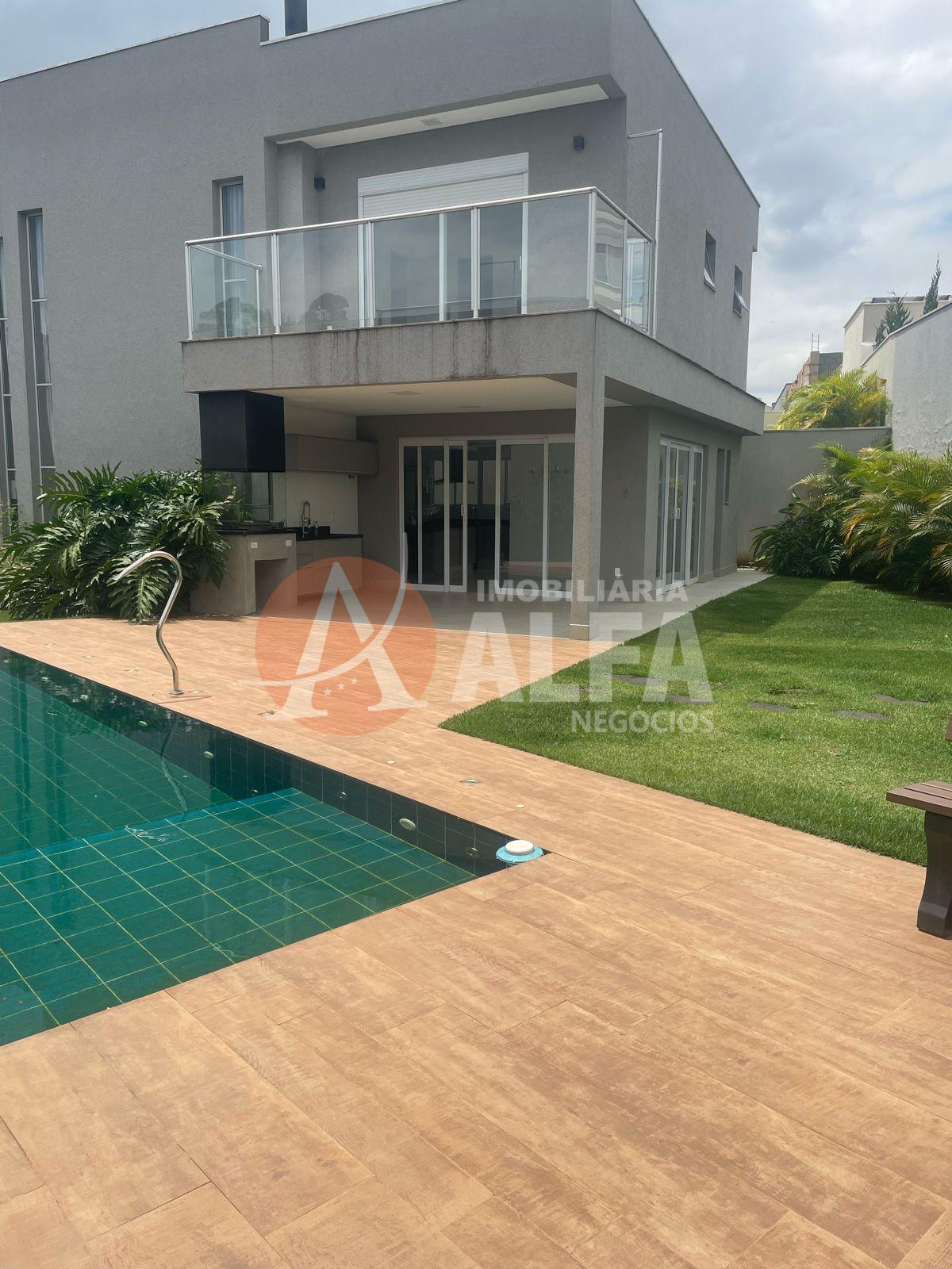 Casa à venda com 4 quartos, 307m² - Foto 4