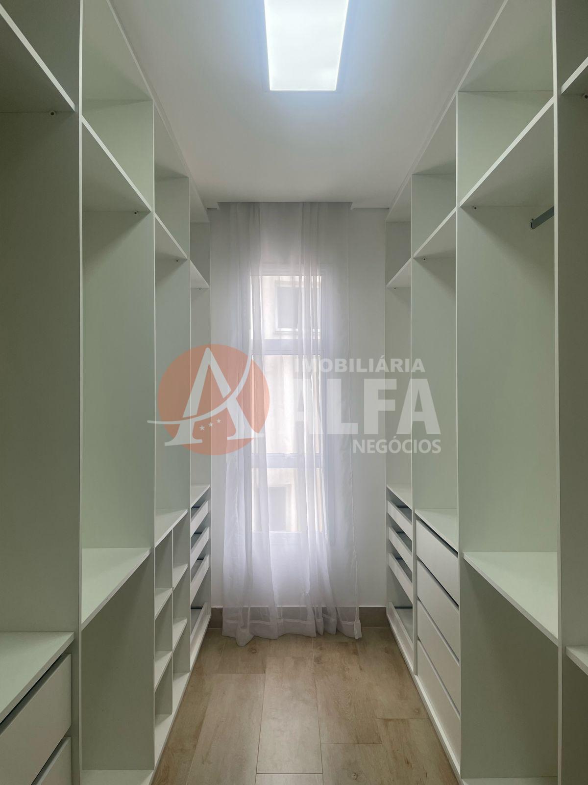 Casa para alugar com 4 quartos, 307m² - Foto 8