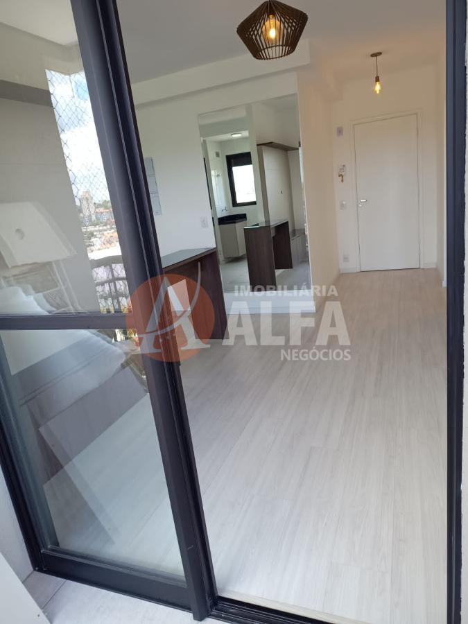 Apartamento à venda com 2 quartos, 60m² - Foto 2