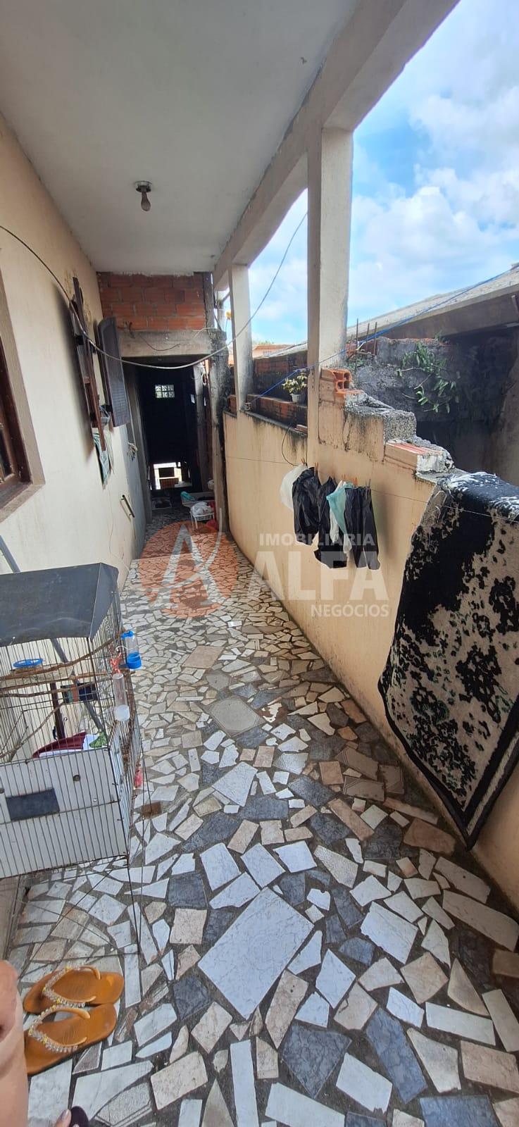 Casa à venda com 3 quartos, 300m² - Foto 15