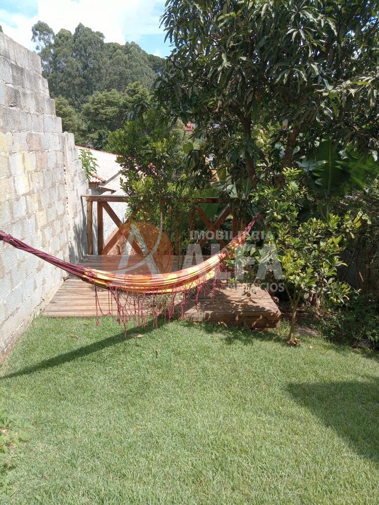 Lindo Sobrado - 03 Dormitórios sendo 01 Suíte (V) - Parque Monjolo - Cotia/SP