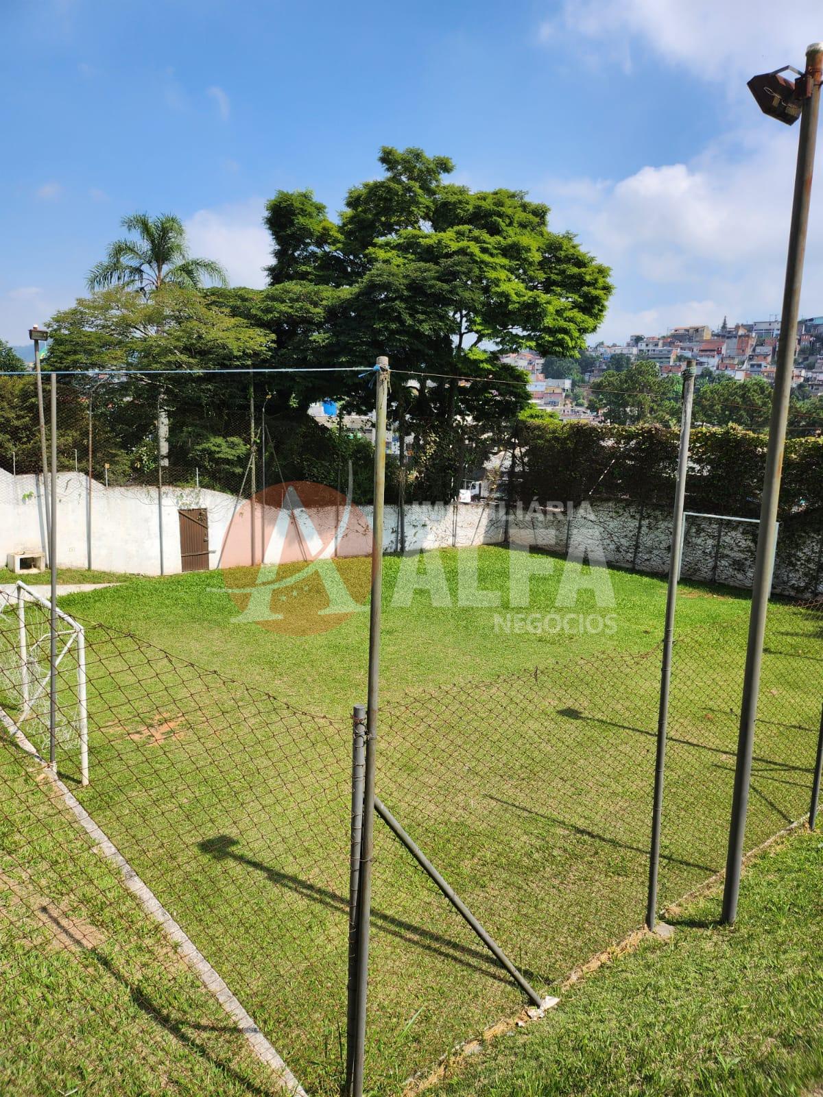 LINDA CASA (V) - 04 DORMITÓRIOS SENDO 01 SUÍTE- SANTO ANTONIO DO PORTÃO - COTIA / SP