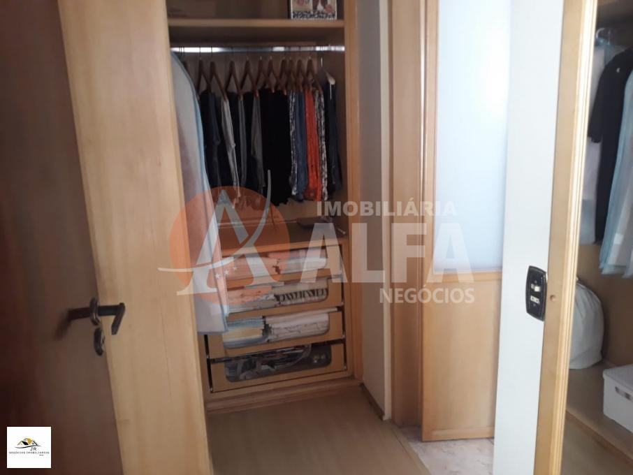 Casa - 03 Dormitórios - Condomínio Residencial Nova Paulista - Parque Nova Jandira - Barueri/SP