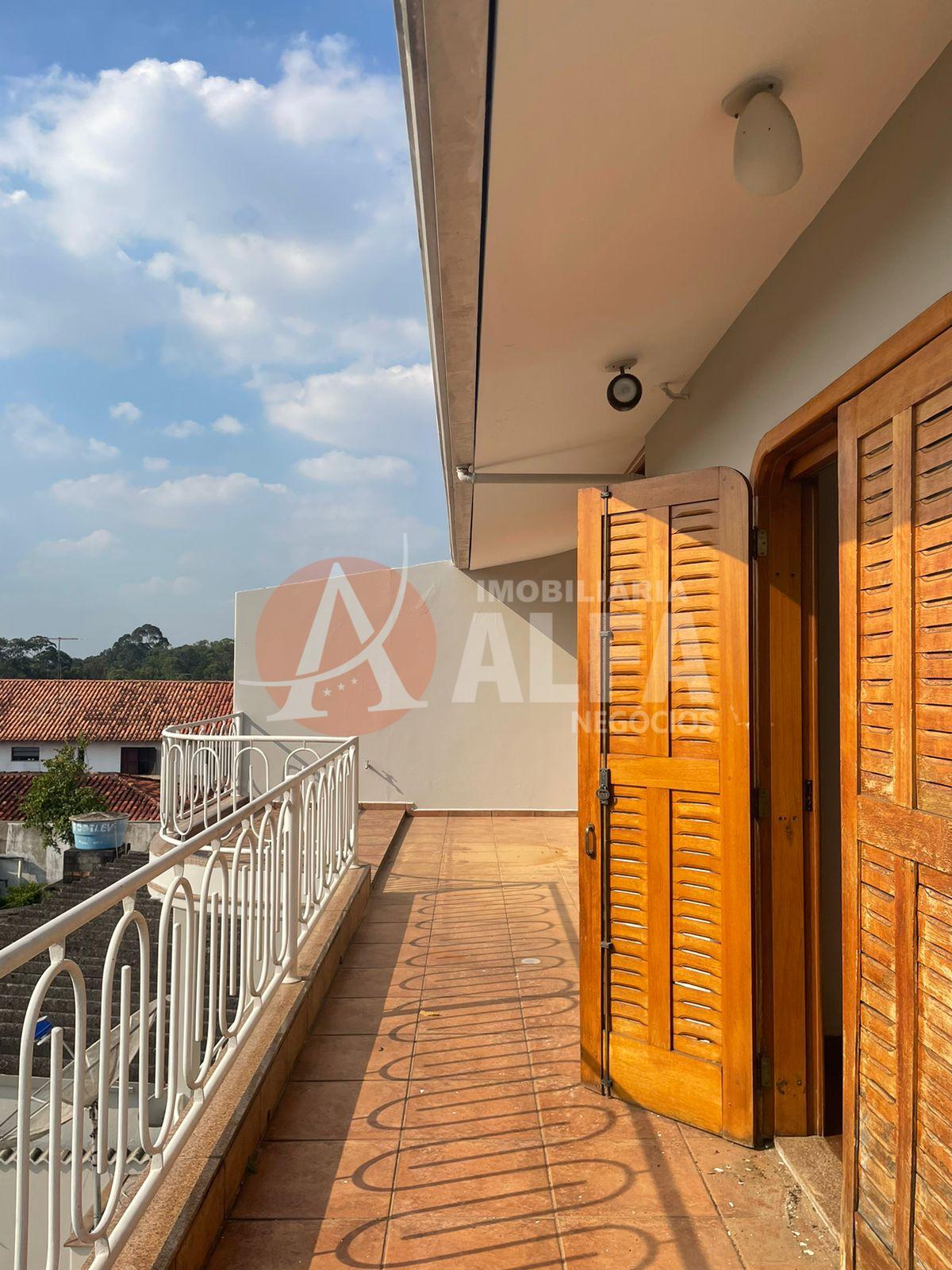 Casa para alugar com 3 quartos, 290m² - Foto 7