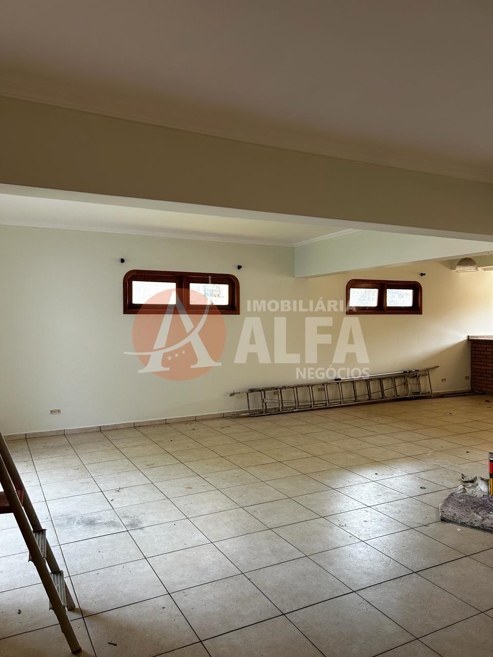 Casa para alugar com 3 quartos, 290m² - Foto 35