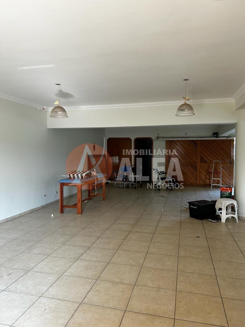 Casa para alugar com 3 quartos, 290m² - Foto 47