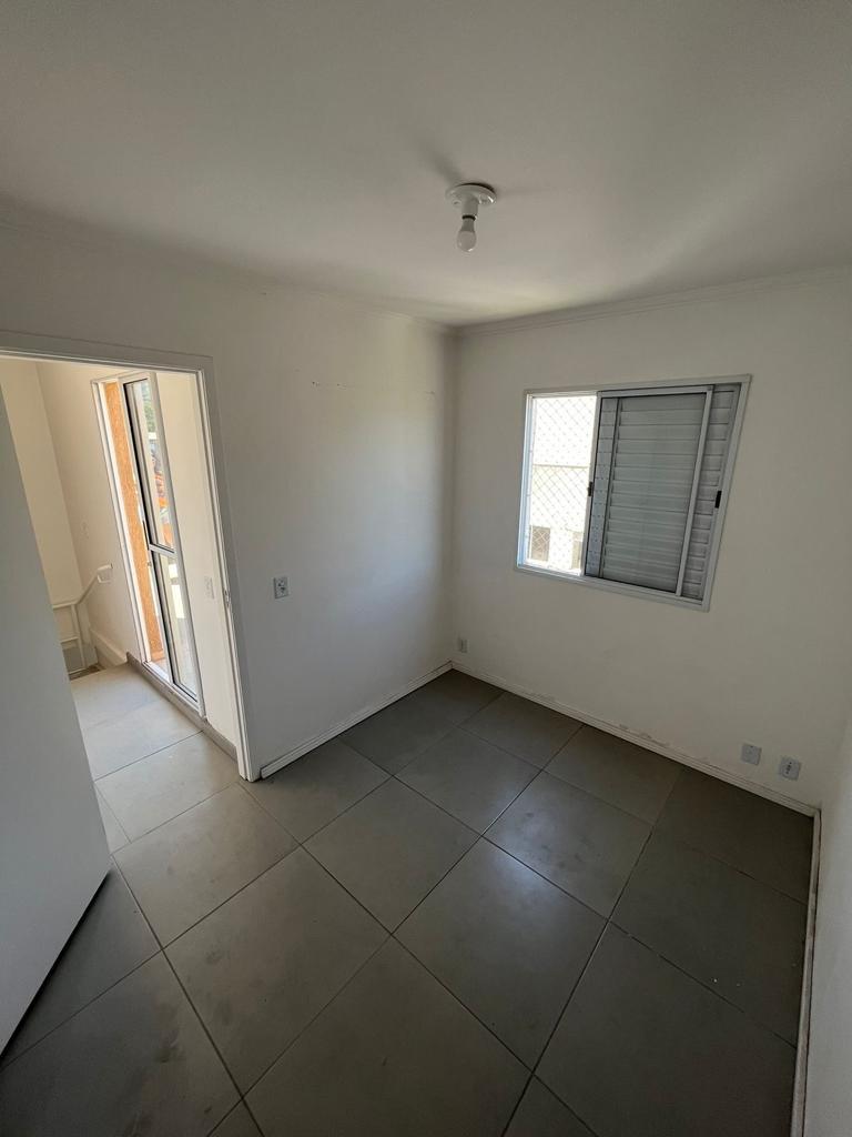 DUPLEX  76m²(V) - 03 Dormitórios - Condomínio Residencial Essence - Jardim Nova Vida - Cotia