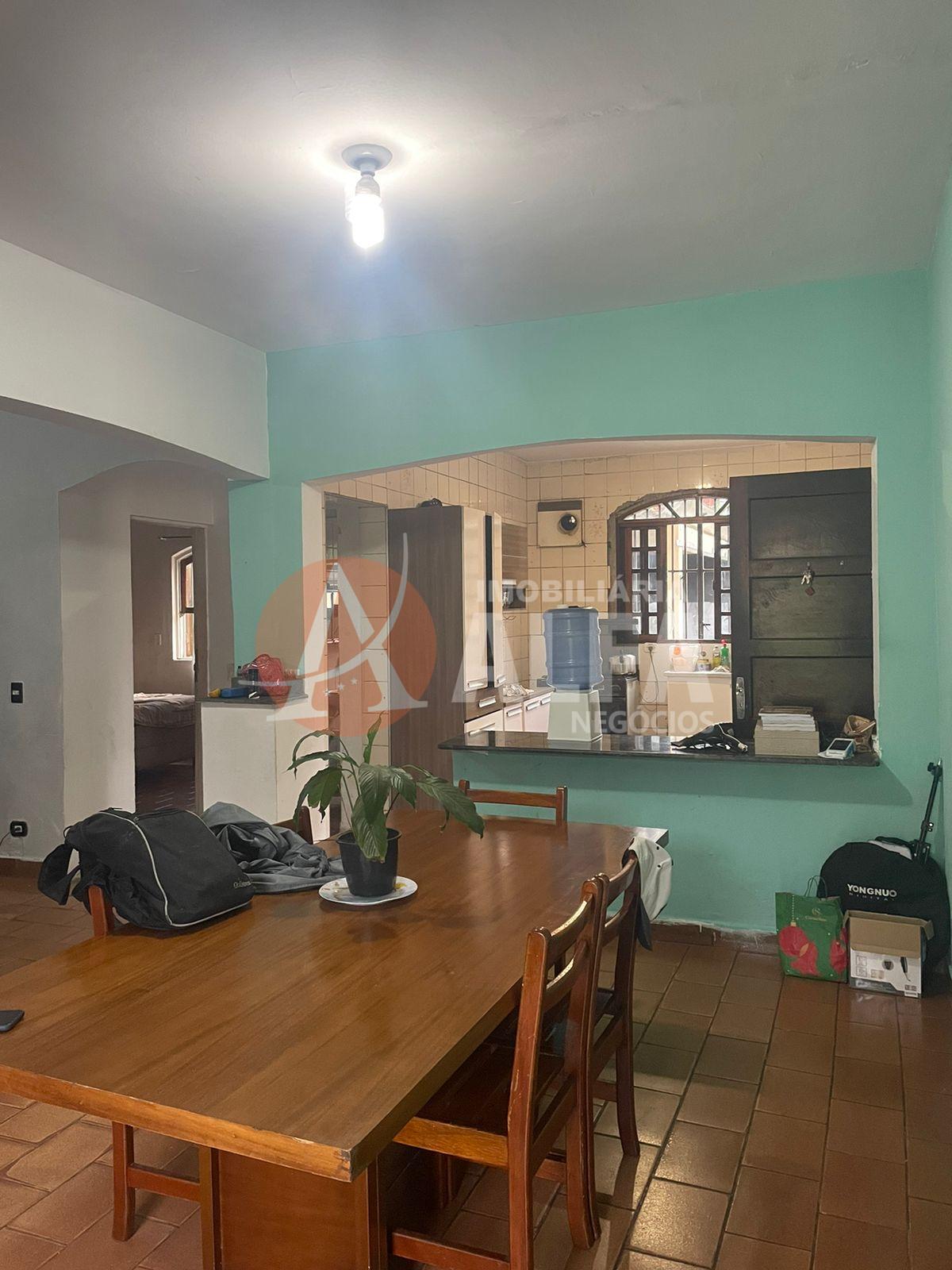 Casa à venda com 4 quartos, 380m² - Foto 18