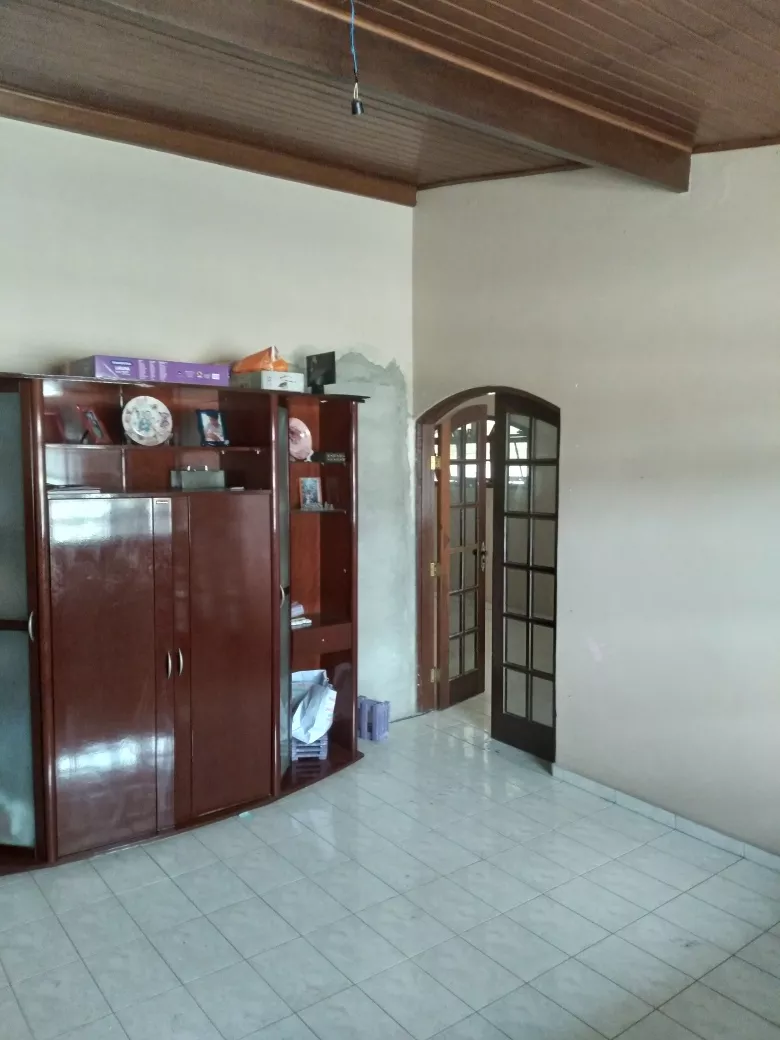 Casa à venda com 4 quartos, 350m² - Foto 14