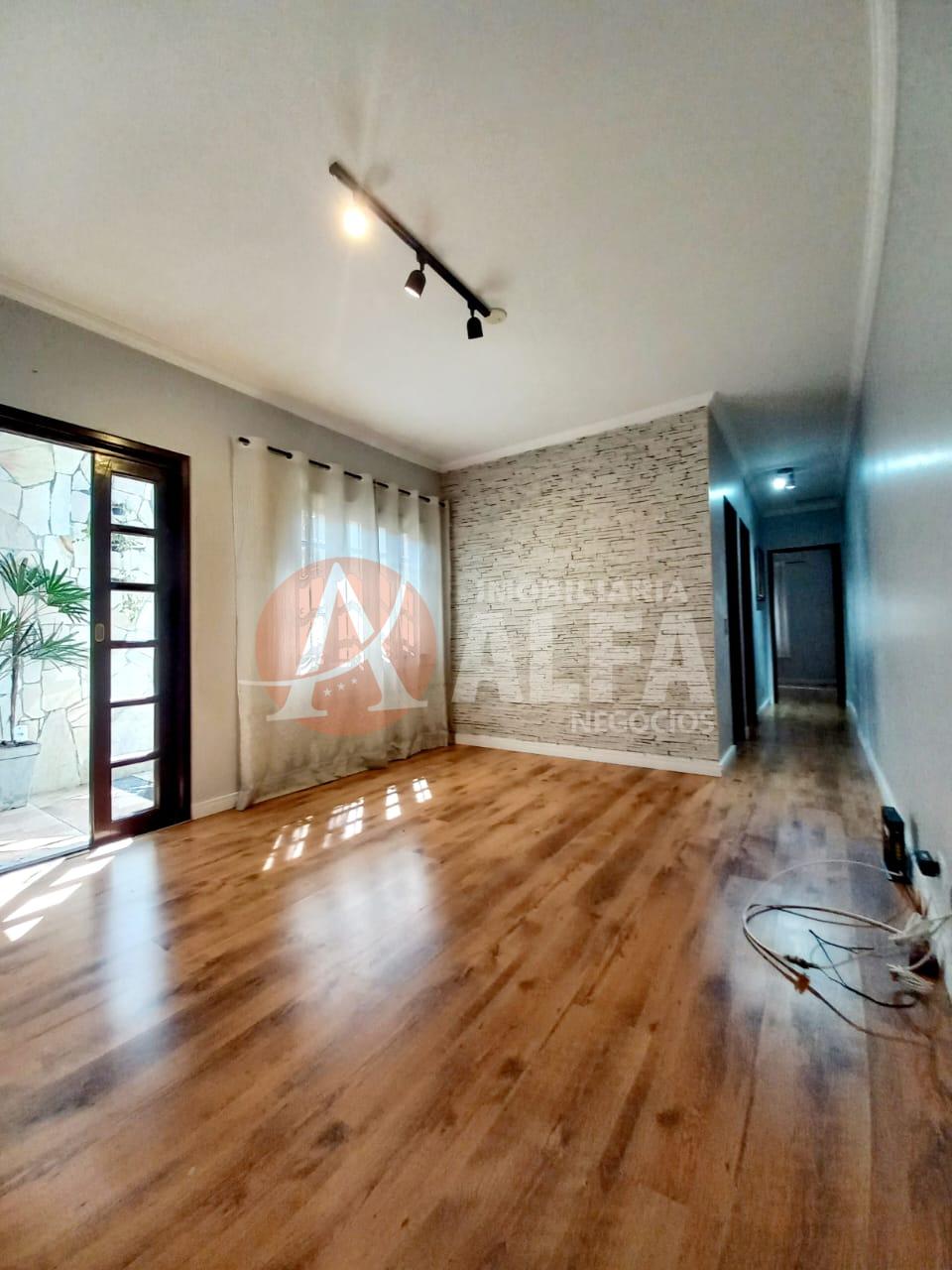 Casa à venda com 2 quartos, 128m² - Foto 13