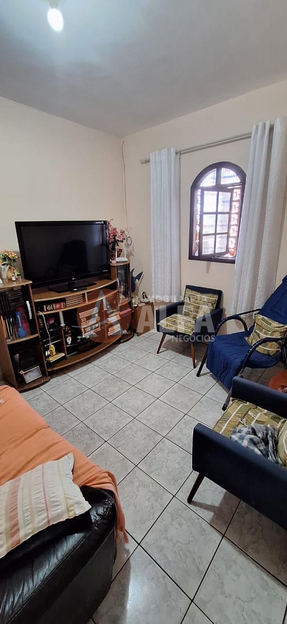 Casa à venda com 4 quartos, 250m² - Foto 13