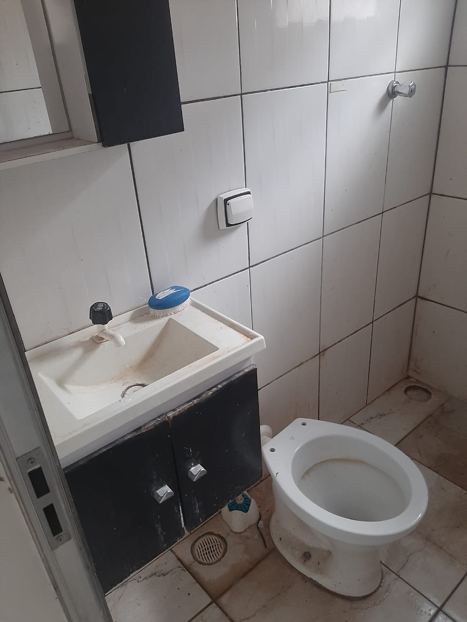 Casa com 02 Quartos - Vila São Joaquim - Cotia/SP