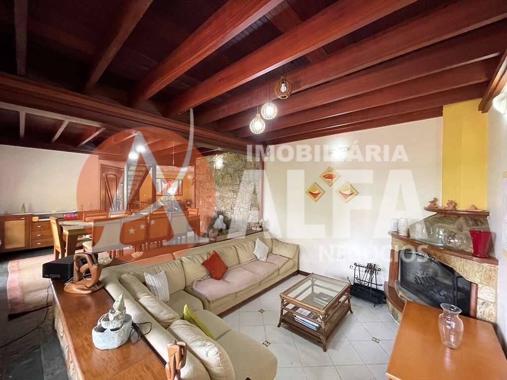 Casa à venda com 6 quartos, 664m² - Foto 32