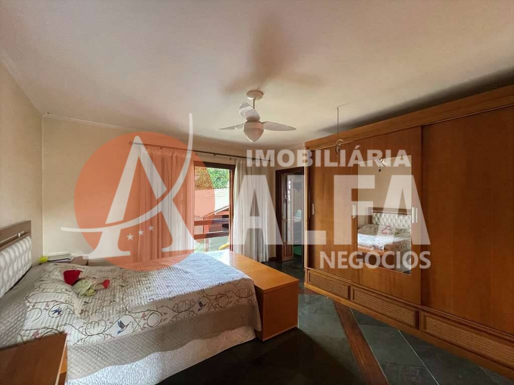 Casa à venda com 6 quartos, 664m² - Foto 31