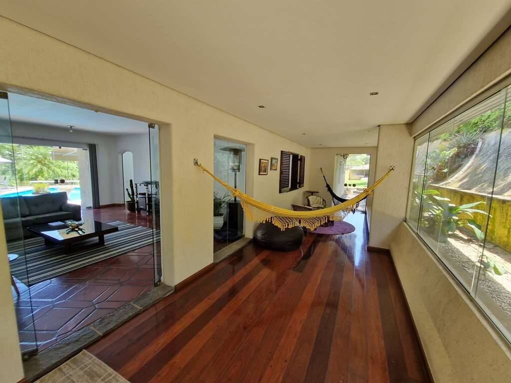 Casa para alugar com 4 quartos, 578m² - Foto 26