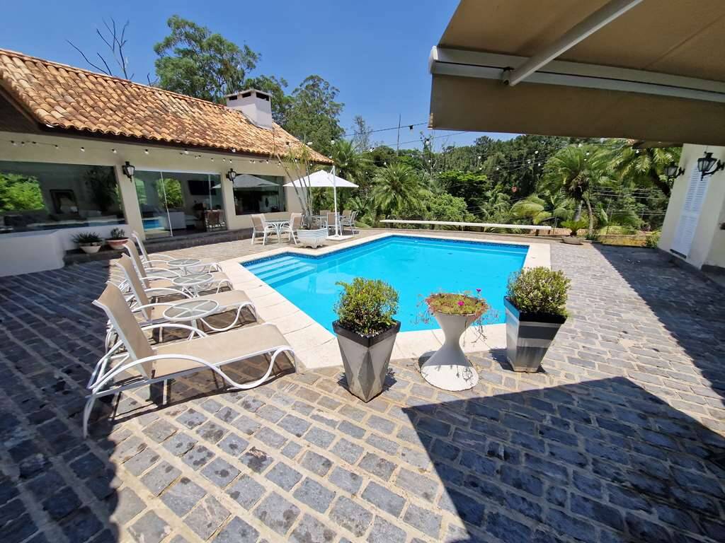 Casa para alugar com 4 quartos, 578m² - Foto 44