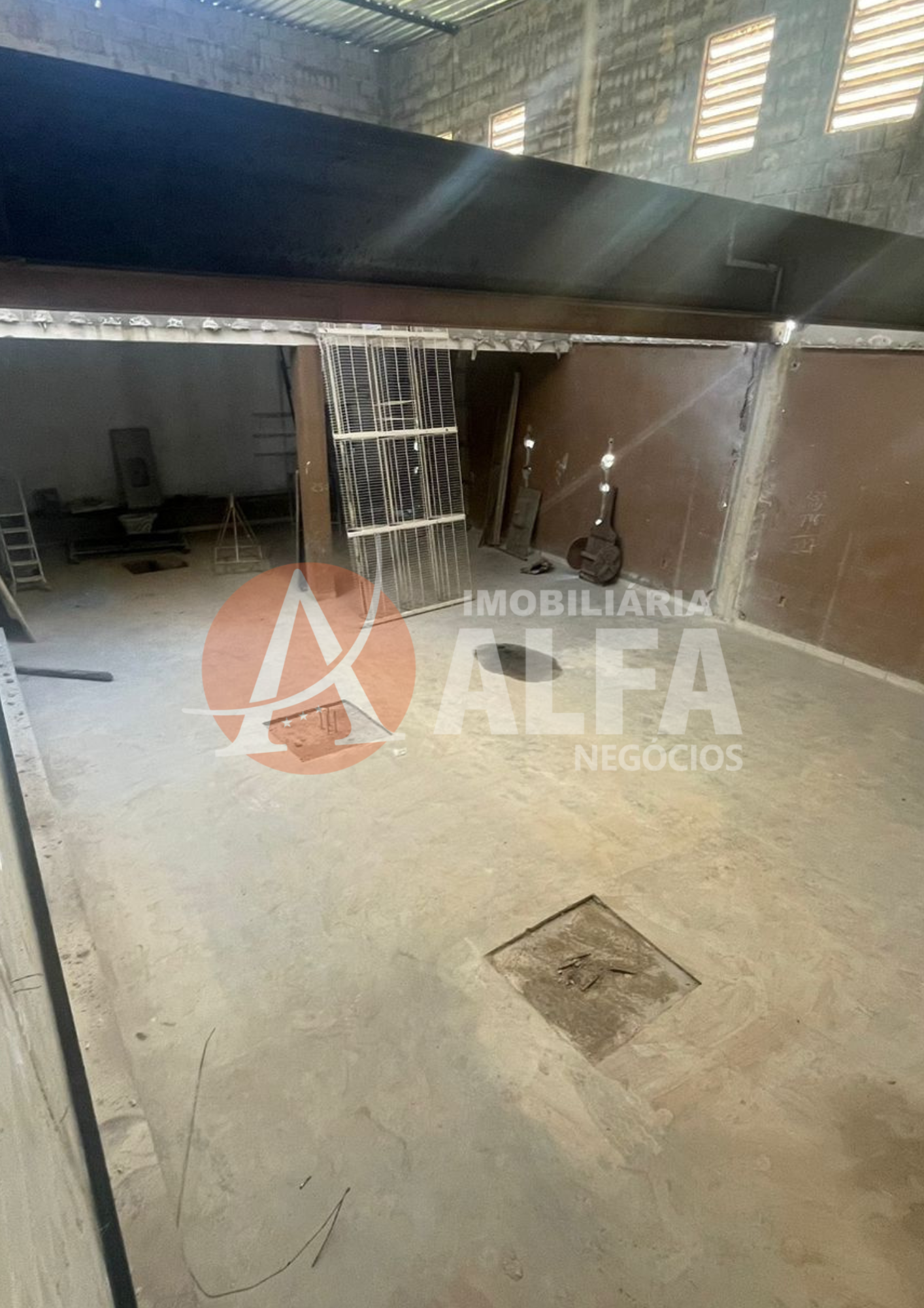 Conjunto Comercial-Sala para alugar com 1 quarto, 270m² - Foto 1