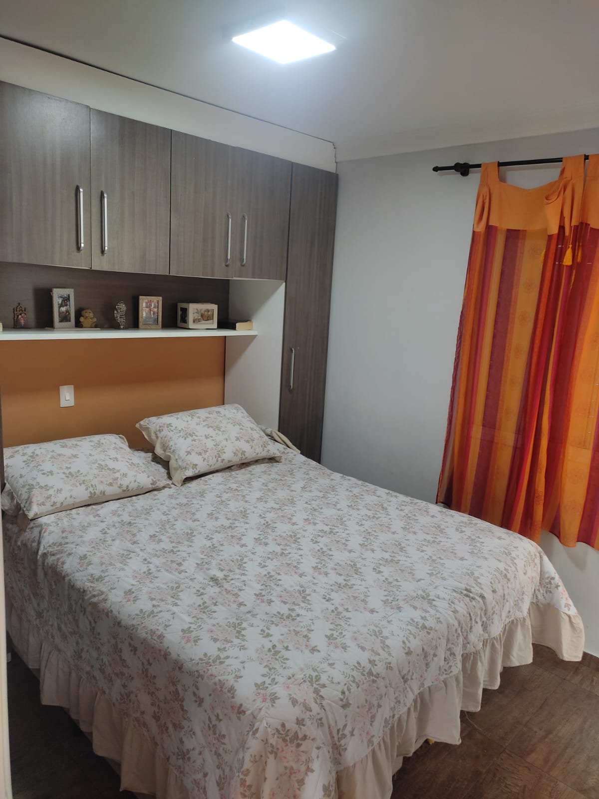 Casa - 03 dormitórios - Condomínio Residencial Bosque da Vila - Jardim Petrópolis - Cotia