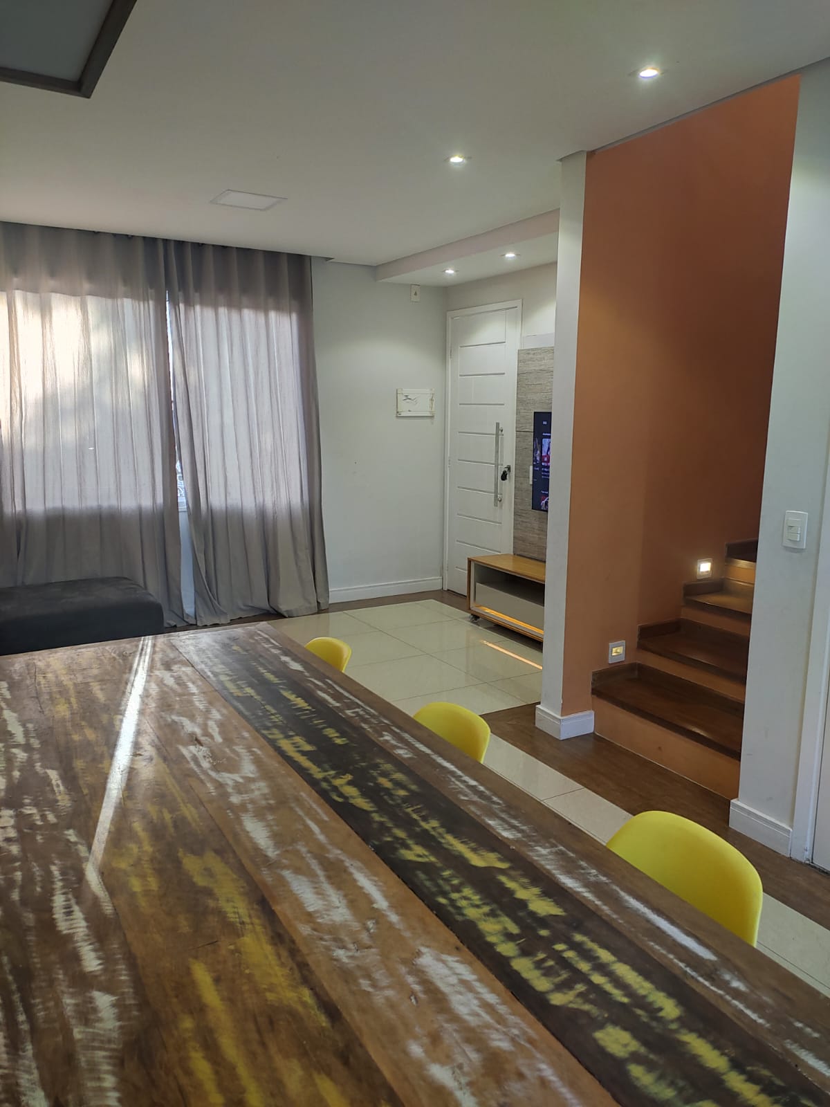 Casa - 03 dormitórios - Condomínio Residencial Bosque da Vila - Jardim Petrópolis - Cotia