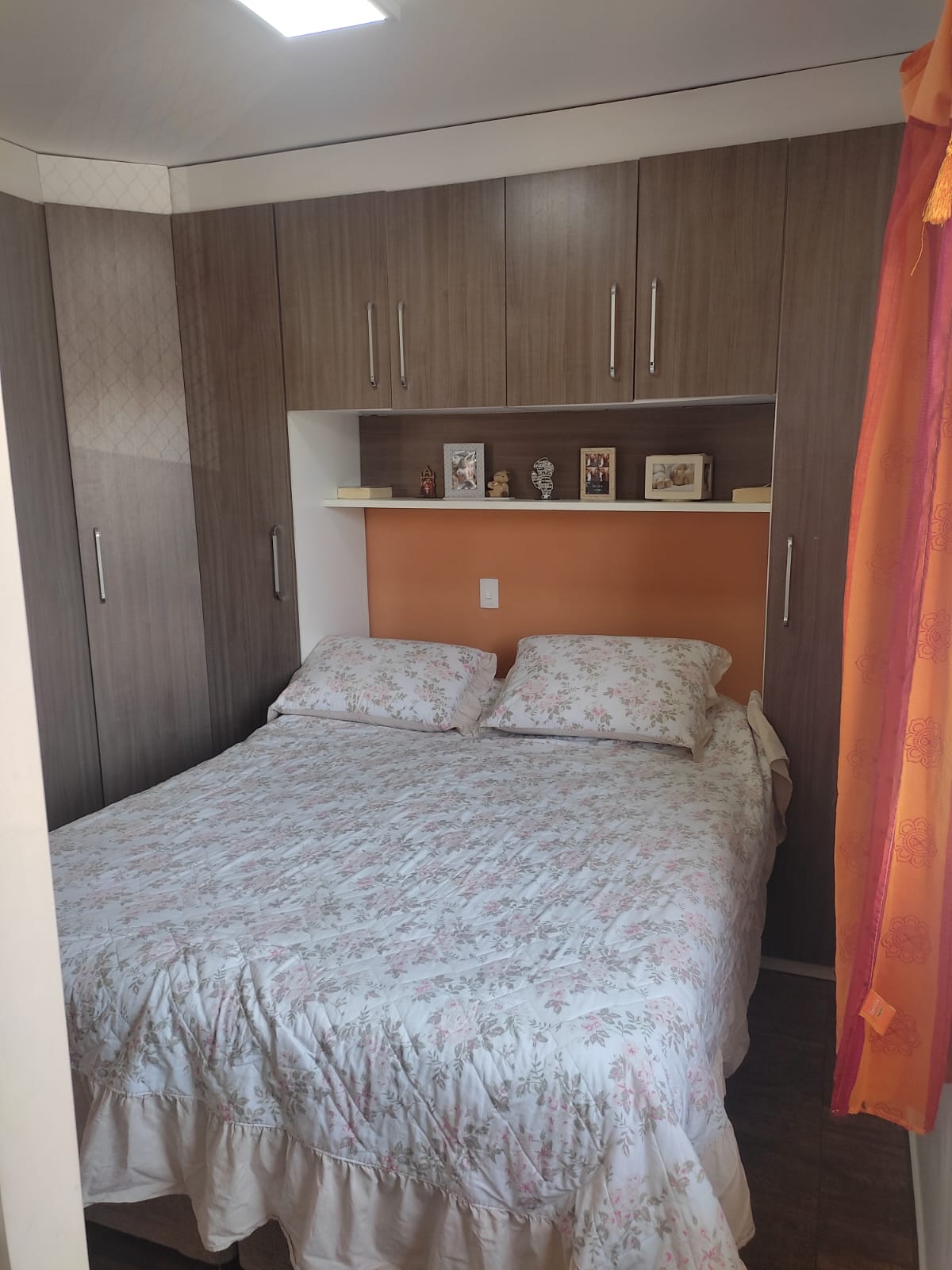 Casa - 03 dormitórios - Condomínio Residencial Bosque da Vila - Jardim Petrópolis - Cotia