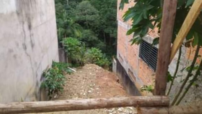 TERRENO - 290M² - JD. LEONOR - COTIA/SP 