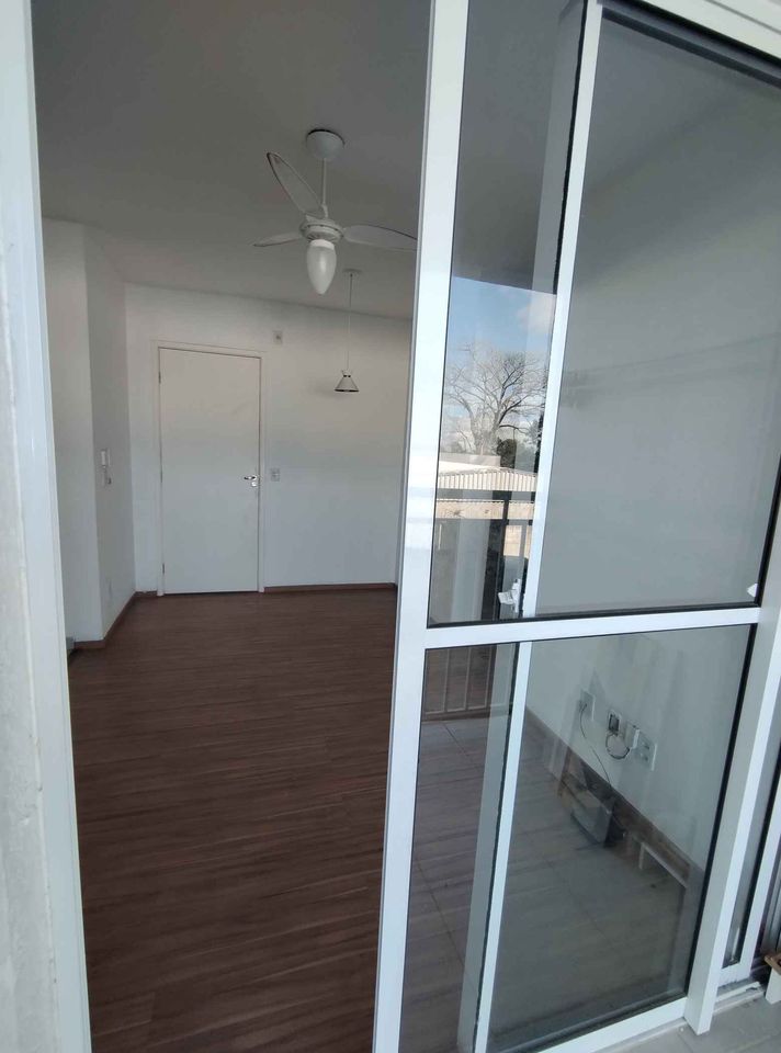 Apartamento à venda com 2 quartos, 45m² - Foto 11