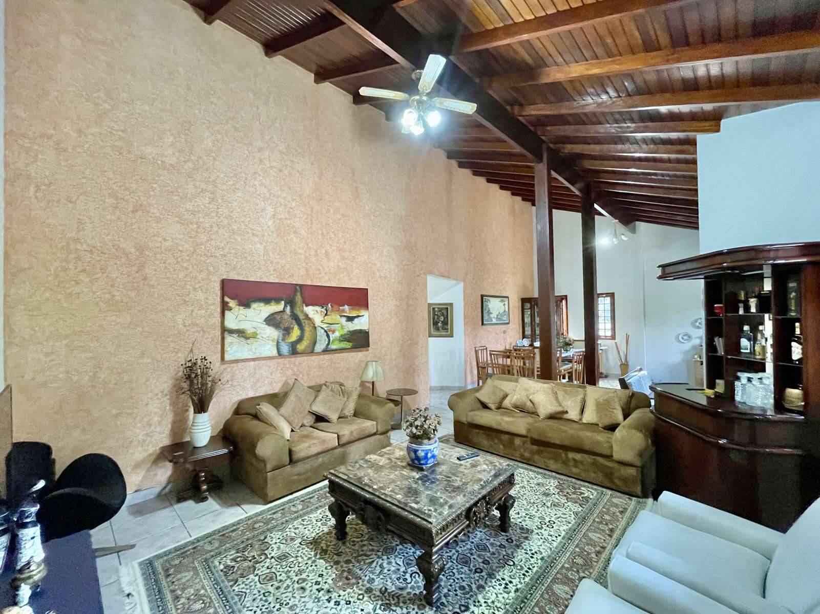 Casa à venda com 3 quartos, 321m² - Foto 12