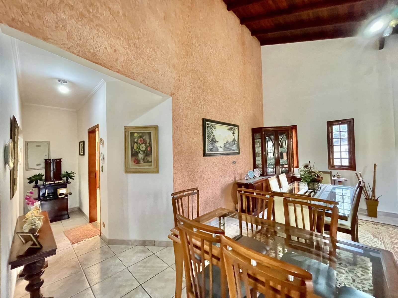 Casa à venda com 3 quartos, 321m² - Foto 16