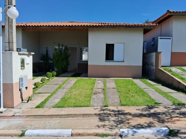 Casa à venda com 2 quartos, 80m² - Foto 3