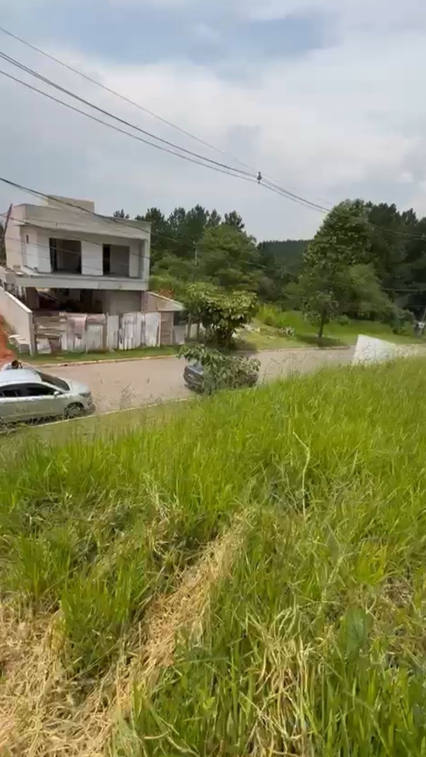 Terreno à venda com 1 quarto, 500m² - Foto 4