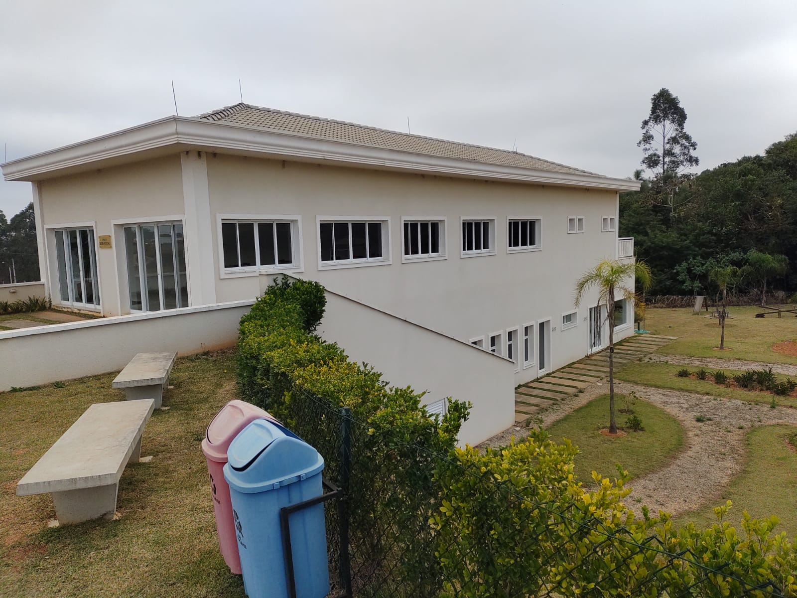 OPORTUNIDADE PARA INVESTIDORES! TERRENO 366 - COND. BELBANCY - VARGEM GRANDE/SP